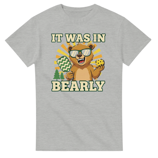 It Was In Bearly T-Shirt funny bear pun graphic tee for men